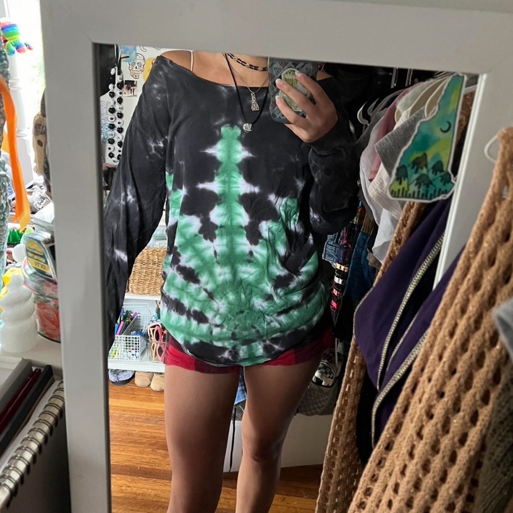 Ganga Leaf Tie Dye Long Sleeve